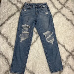 American Eagle blue high-waisted stretch curvy mom jeans